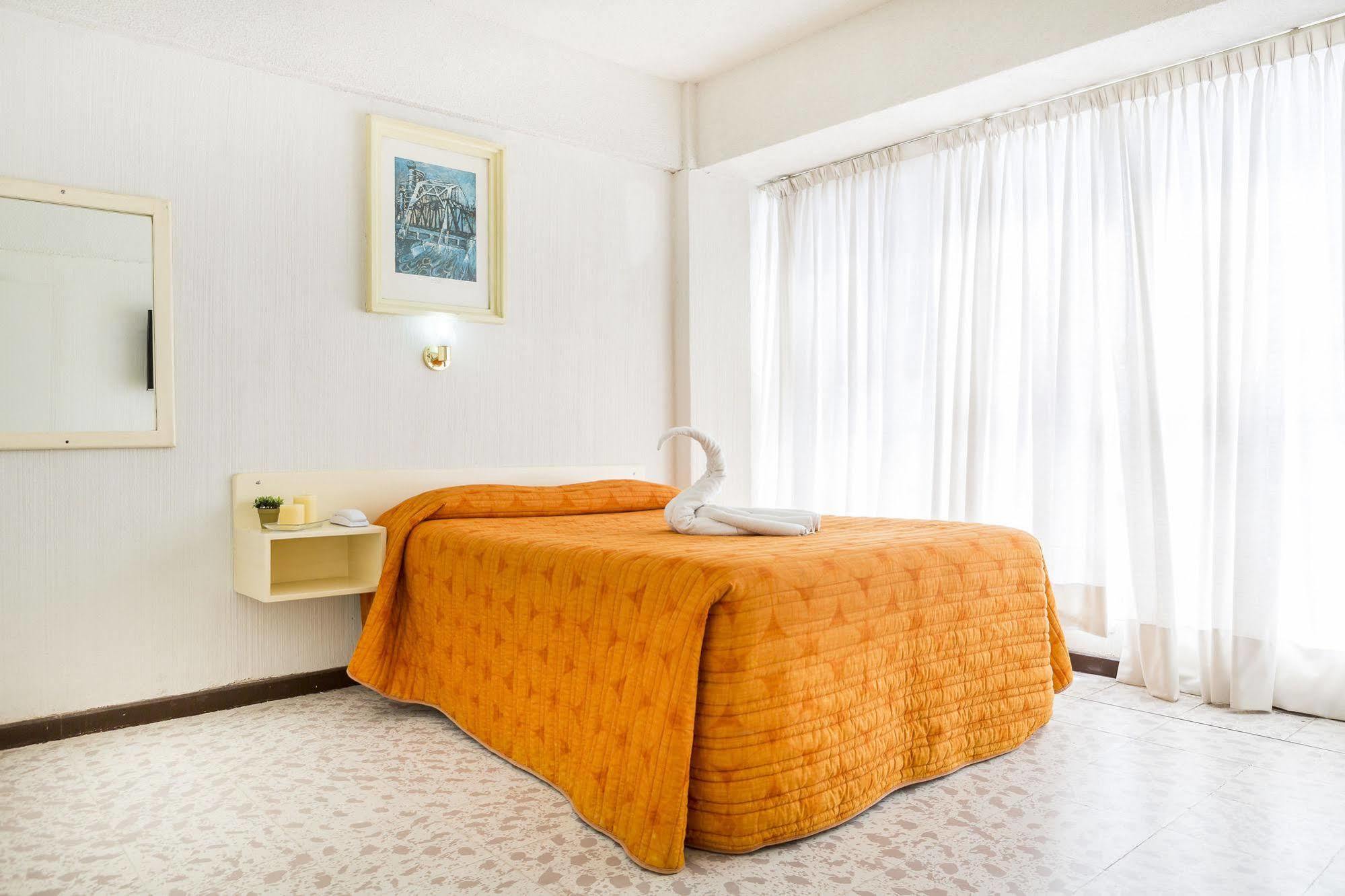 Hotel Maria Teresa Salamanca Esterno foto